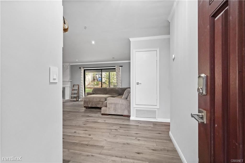 Foto principal - 3 br, 2 bath House - 13064 Montero Ave