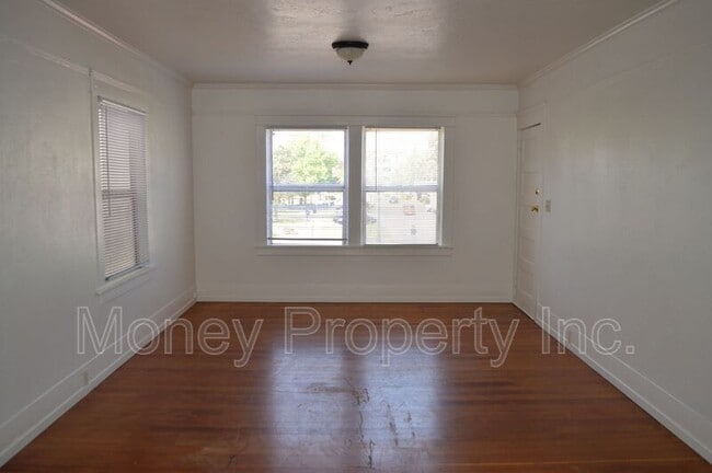 Building Photo - 349 - 351 Third Avenue