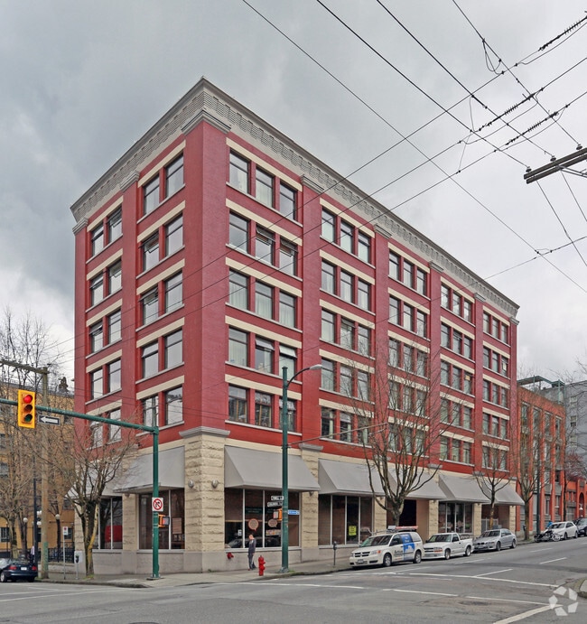Building Photo - Columbia House