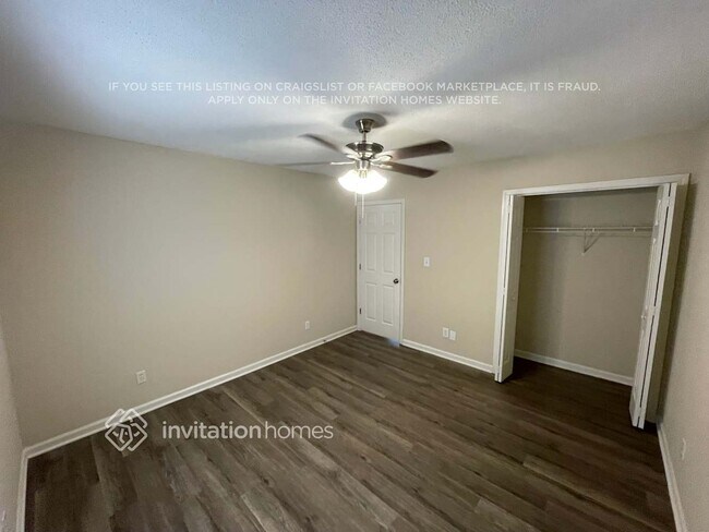 Foto del edificio - 2101 Brantley Creek Dr