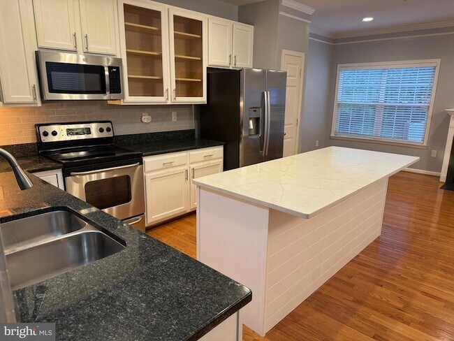 Foto del edificio - 10634 Heather Glen Way