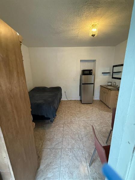 Foto principal - 1822 Cleveland St