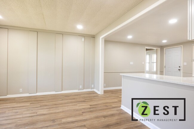 Building Photo - BEAUTIFUL HOME! OPEN HOUSE SATURDAY MAY 10...