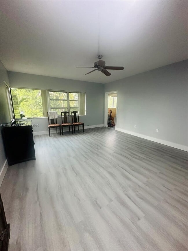 Foto del edificio - 9175 SW 77th Ave