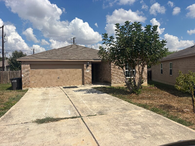 Primary Photo - 4606 Le Villas