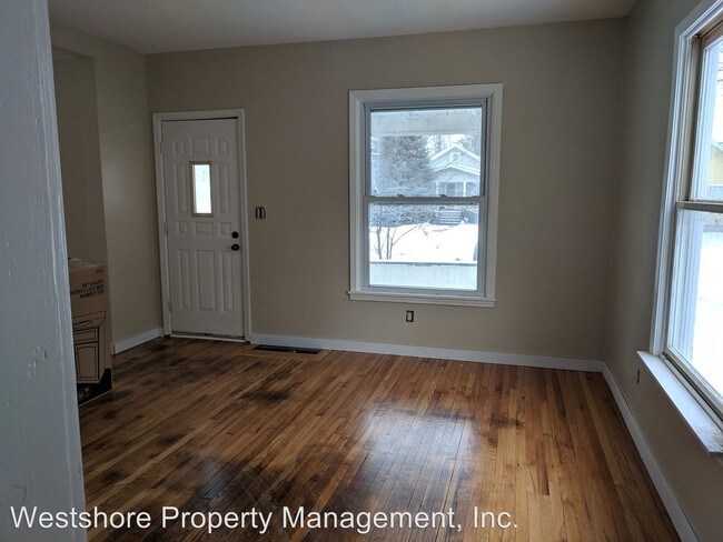 Building Photo - 4 br, 1 bath House - 973 Ireland Ave.