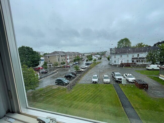 Foto del edificio - 16 Percival Ct