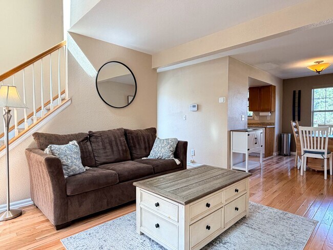 Foto del edificio - Open and Bright Corner Unit