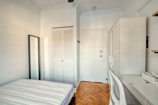 Photo du bâtiment - 1245 Rue St Marc