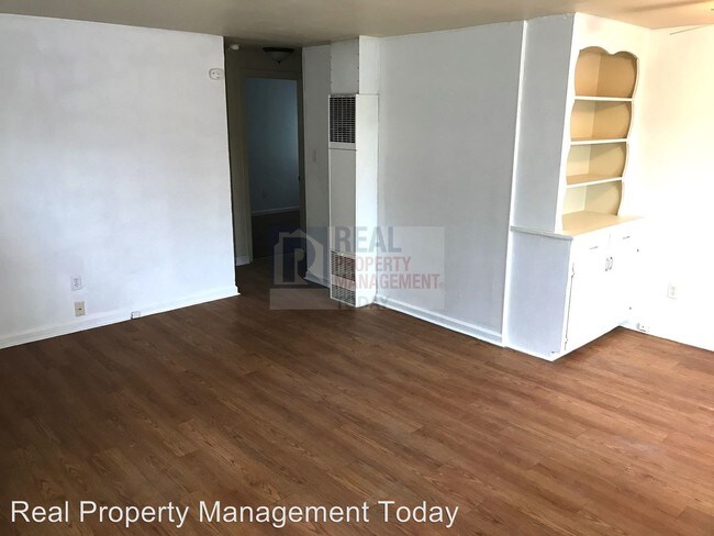 Building Photo - 514 128th St S