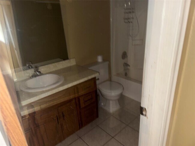 Foto del edificio - 1600 Grandview Dr