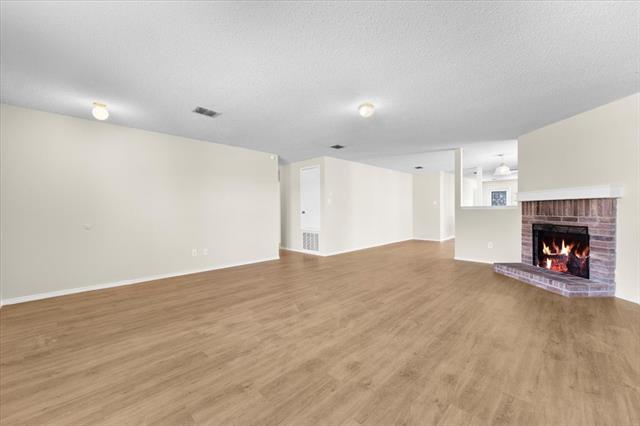 Building Photo - 2633 Salt Maker Way