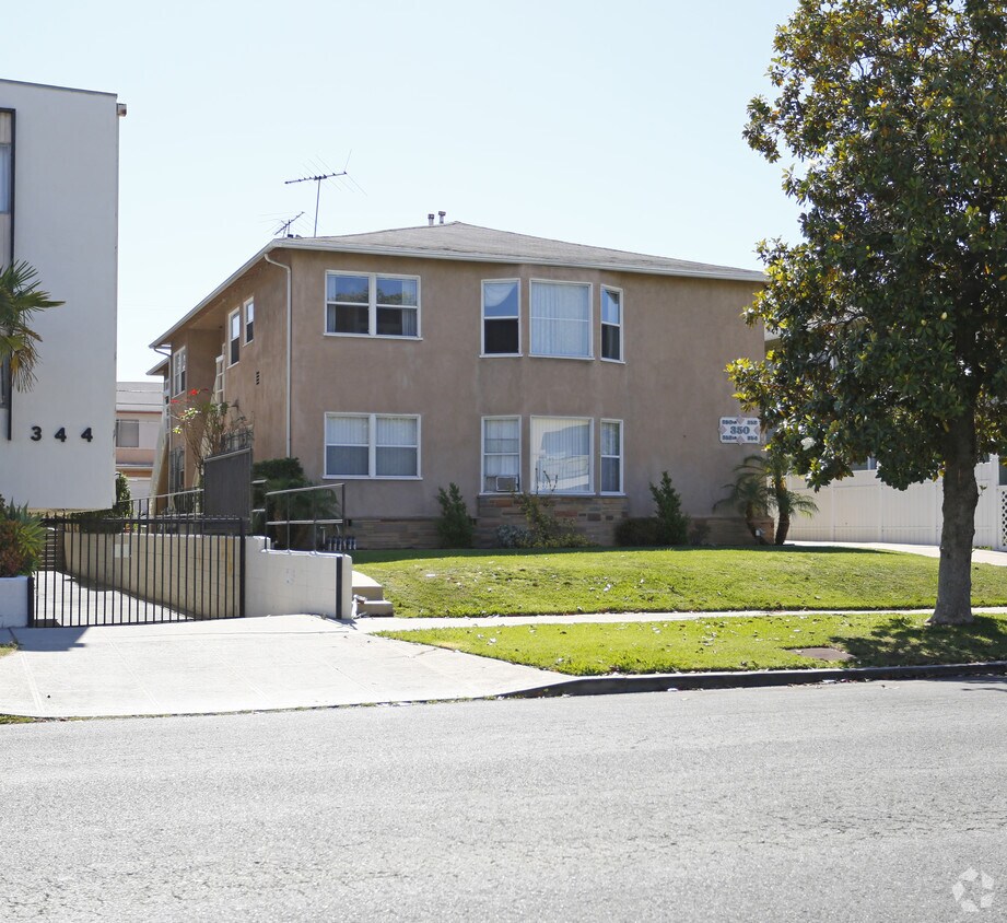 Primary Photo - 350 S Serrano Ave