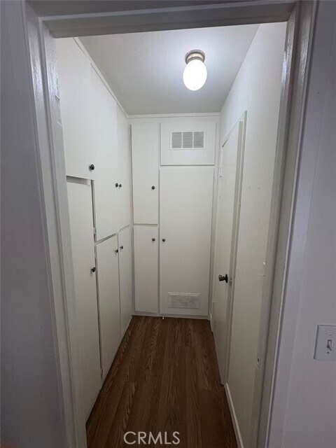 Foto del edificio - 731 Claraday St