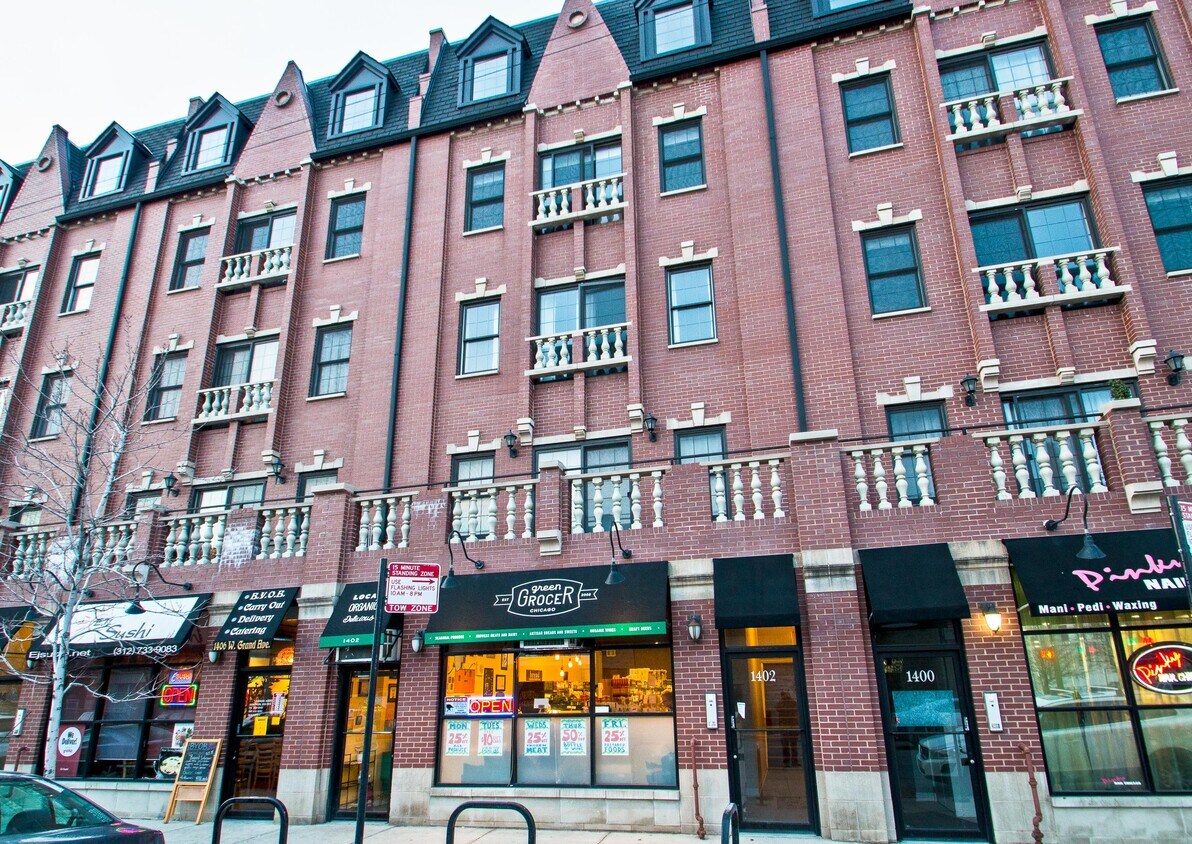 Foto principal - 1406 W Grand Ave