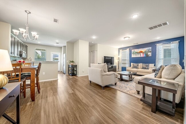 Building Photo - 15815 Grey Boulder Dr