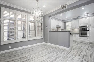 Building Photo - 2682 Bungalow Pl