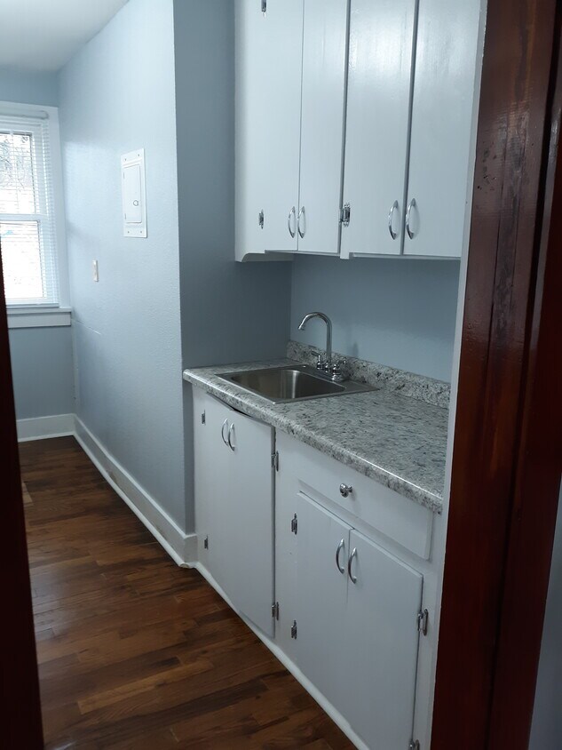 Foto principal - 520 W Addie St