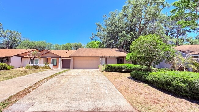 Building Photo - Quaint 2 Bedroom 2 Bathroom Home in Sanford!!