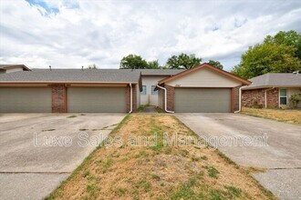 1707 N Gleason Ave