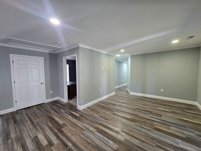 Foto del edificio - Downtown Greensboro Stunner – Fully Renova...