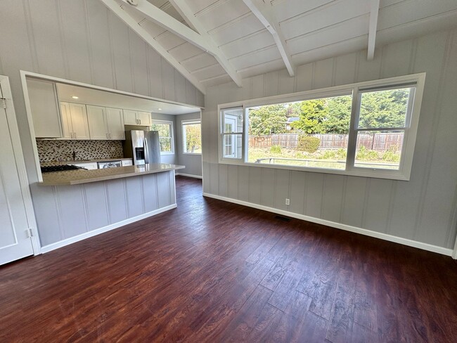 Foto del edificio - Charming Strawberry/Mill Valley Home w/Lar...