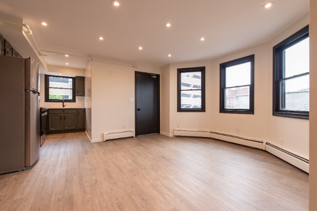 Building Photo - 32 Cargill St