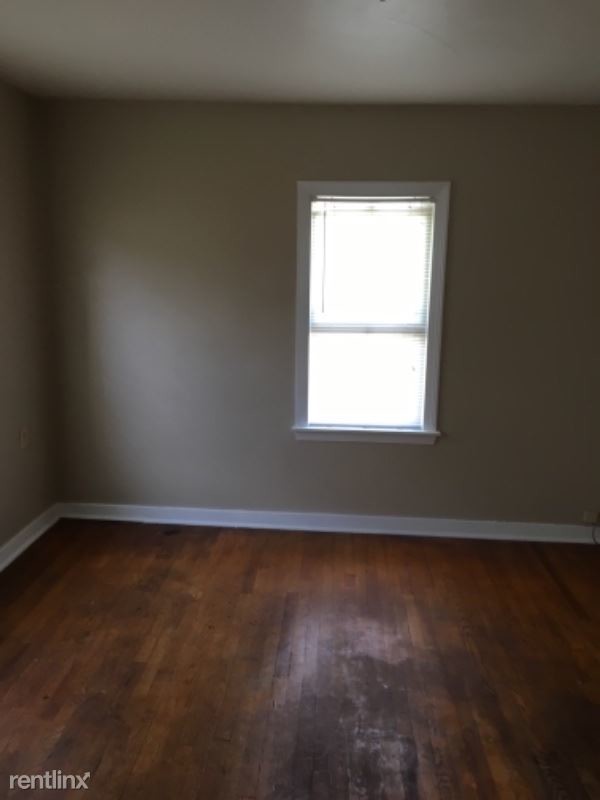 Foto del edificio - 1 br, 1 bath Apartment - 1116A Central St