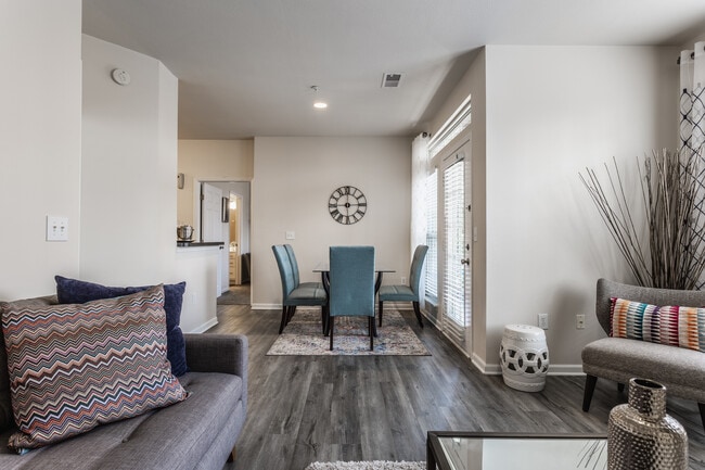 Dining Area - Riverchase Apartments
