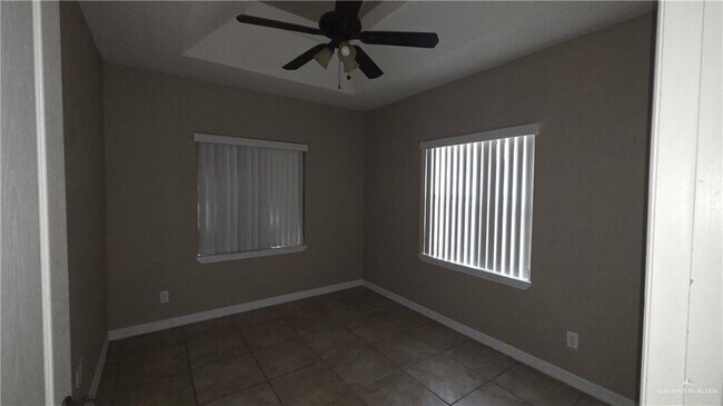 Foto del edificio - 6 S 17th St