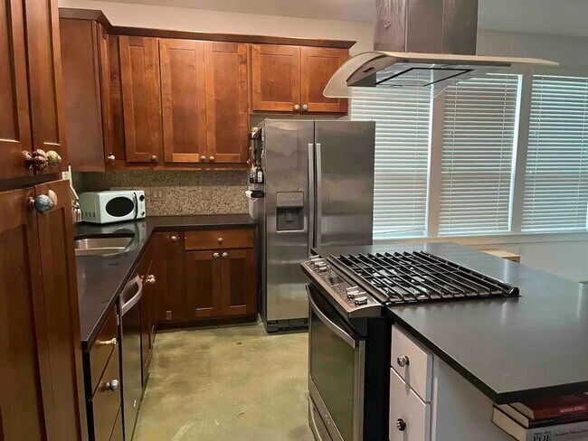 Foto del edificio - 2307 E 2nd St