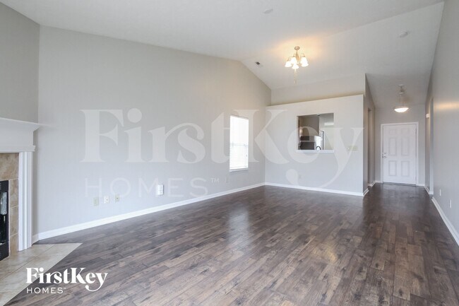 Foto del edificio - 1470 Bluestem Dr