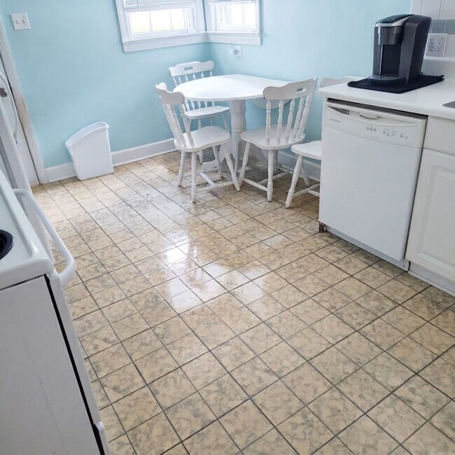 Foto del edificio - 2345 Cherokee Ln