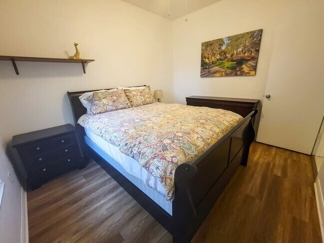 Foto del edificio - 408 NW 5th Ave