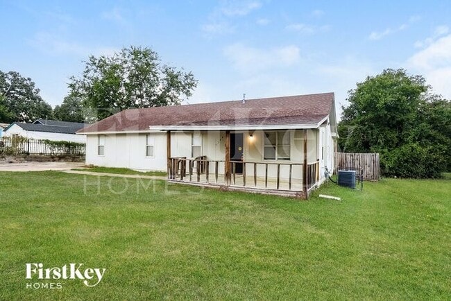 Foto del edificio - 6244 Hartman Rd
