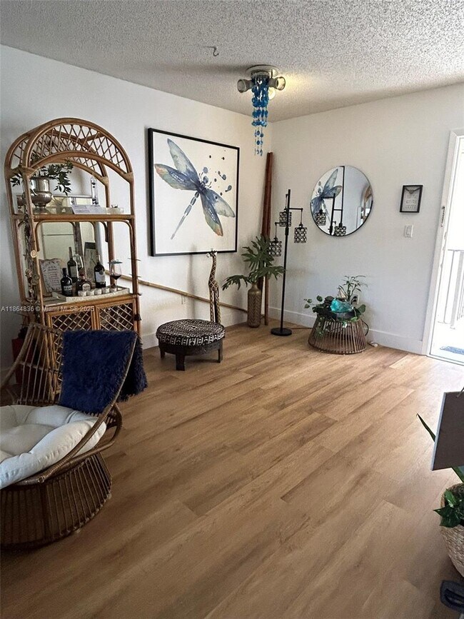 Foto del edificio - 8261 SW 128th St