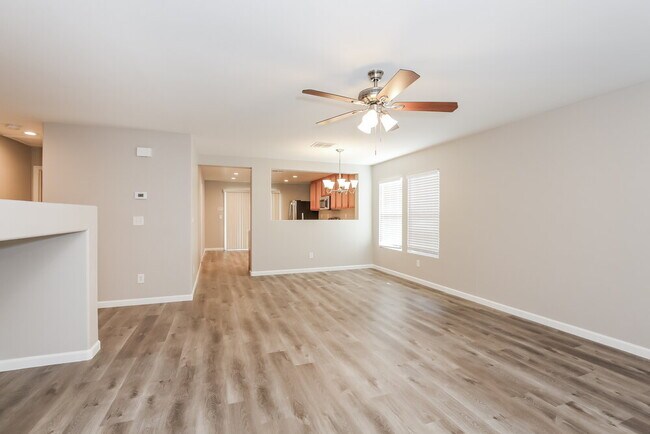 Foto del edificio - 8328 N Highland Ranch St