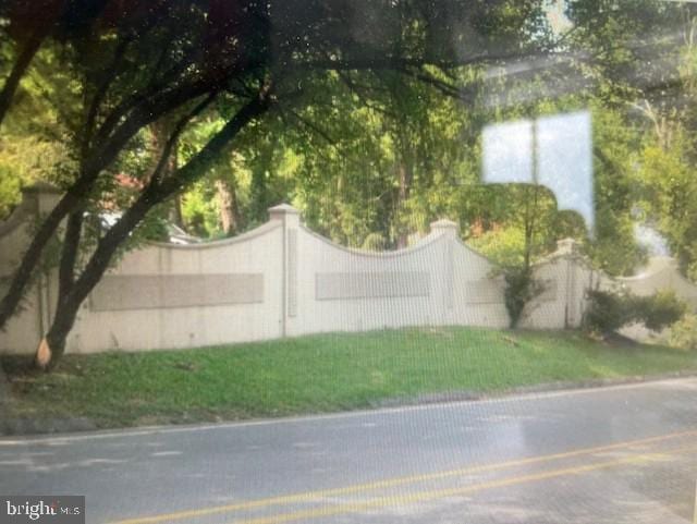 Foto del edificio - 5301 Goldsboro Rd