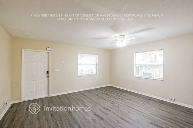Building Photo - 7645 NW 32nd Pl