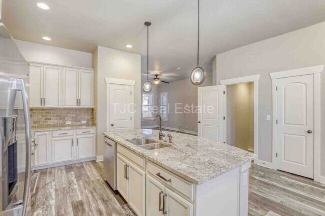 Foto del edificio - 5512 N Wabash St