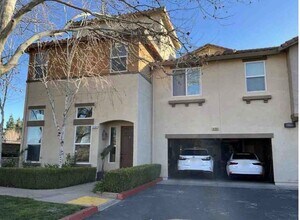 Building Photo - 2580 W El Camino Ave