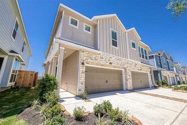 Building Photo - 5554 Amber Brook Ln