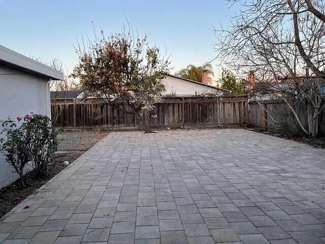 Foto del edificio - 42838 Homewood St
