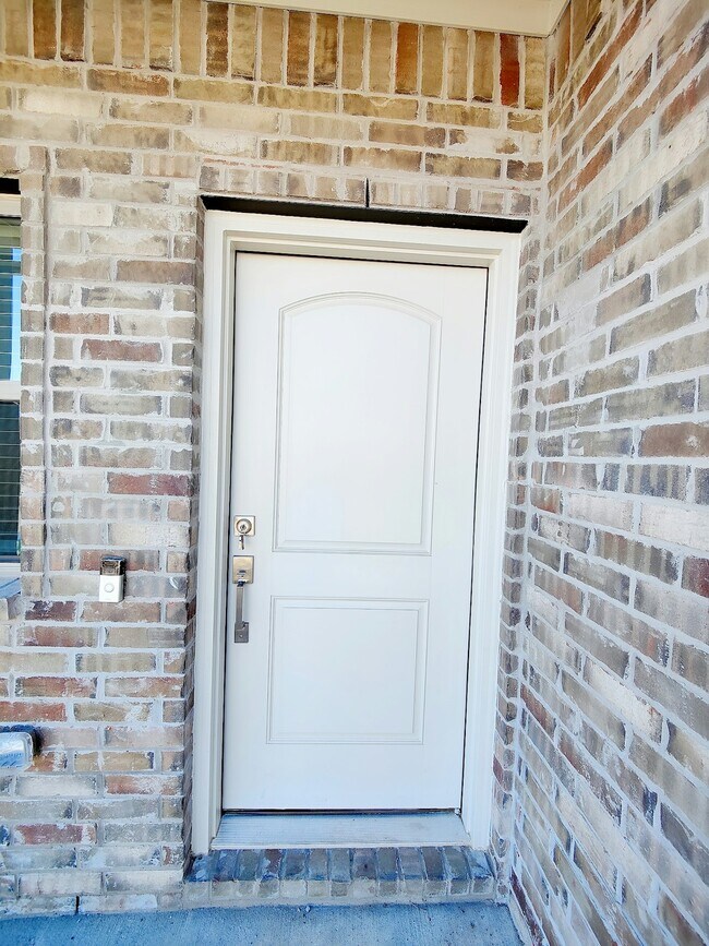 Foto del edificio - 234 Griffith Dr