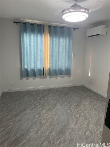 Foto del edificio - 3325 Maunaloa Ave