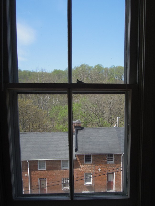 Building Photo - 763 Oella Ave