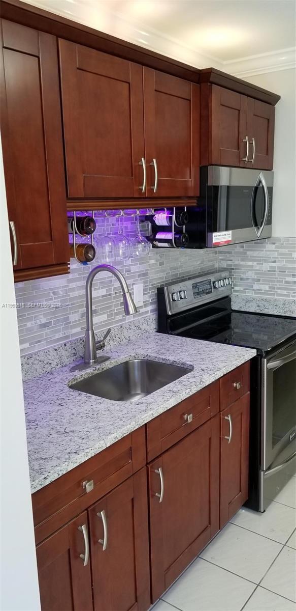 Foto del edificio - 333 SE Martin Ave