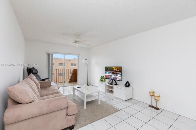 Foto del edificio - 1630 W 46th St