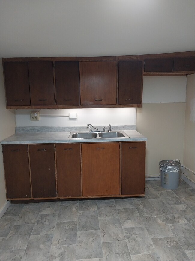 Cocina - 2742 Old Erie Pike