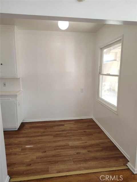Foto del edificio - 1054 E Artesia Blvd